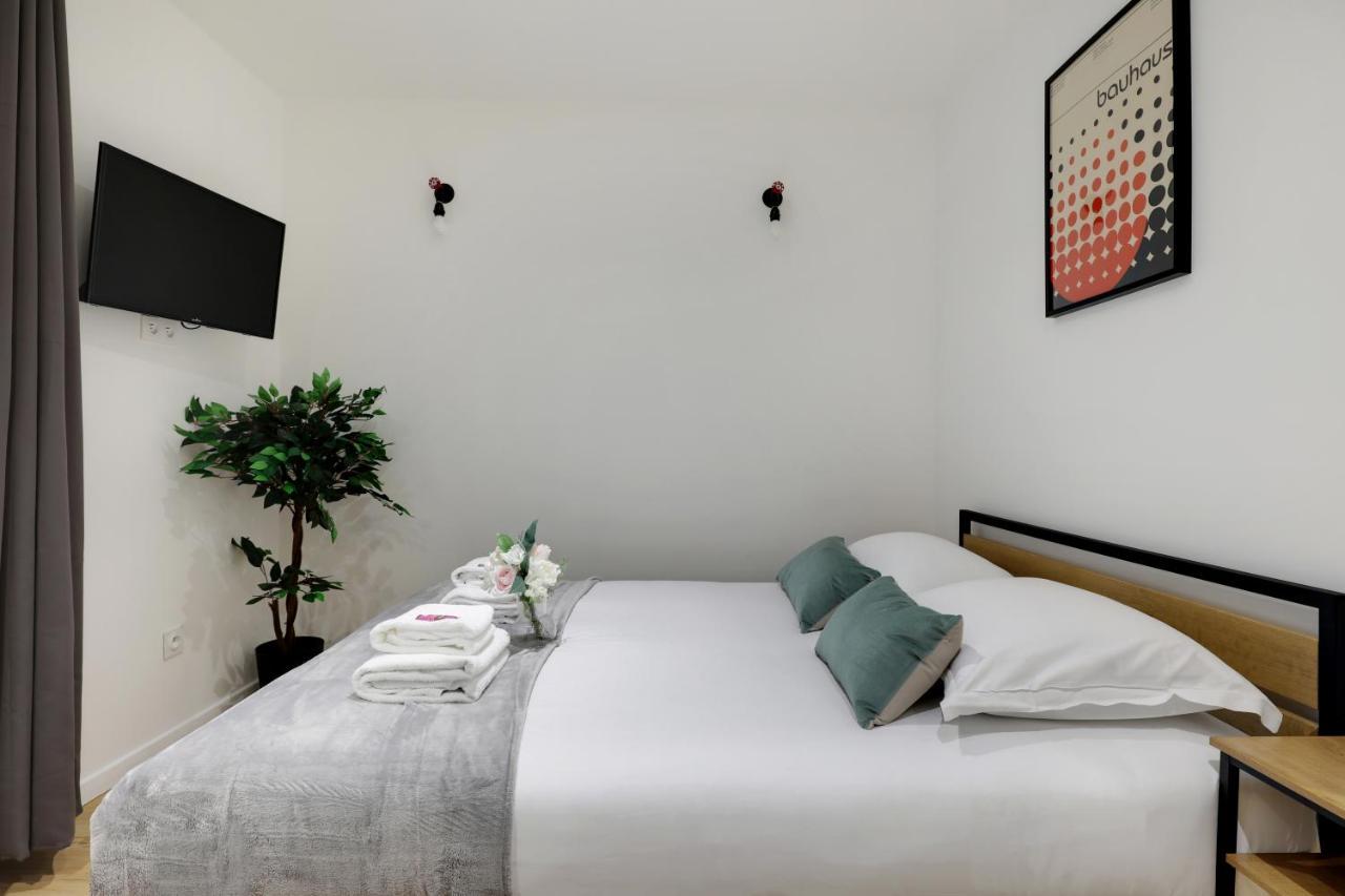 Parfait Studio Pour Un Acces Rapide A La Sorbonne! Apartment Paris Luaran gambar